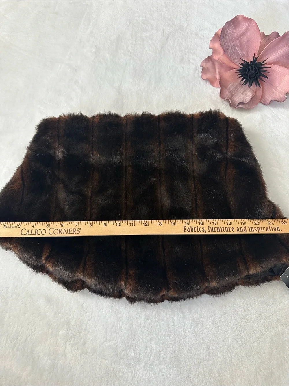 NWT Necessary Object Faux Fur Shrug Stole Women One Size Brown